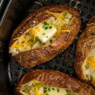 Air Fryer Baked Potatoes feature