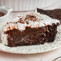 Chocolate Pudding pie feature