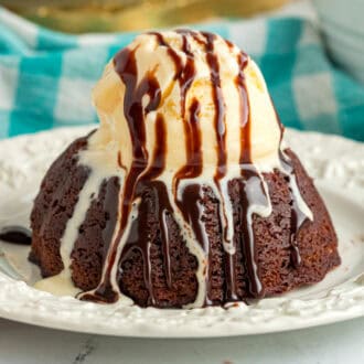 Molten Lava Cake feature