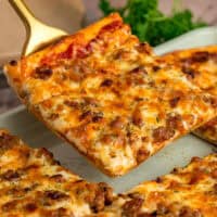 Sheet Pan Pizza feature